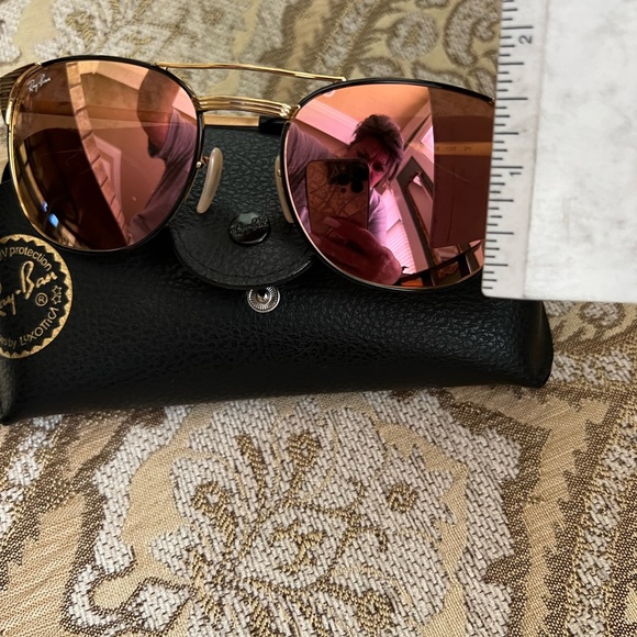 Ray-Ban women’s sunglasses - Picture 6 of 7